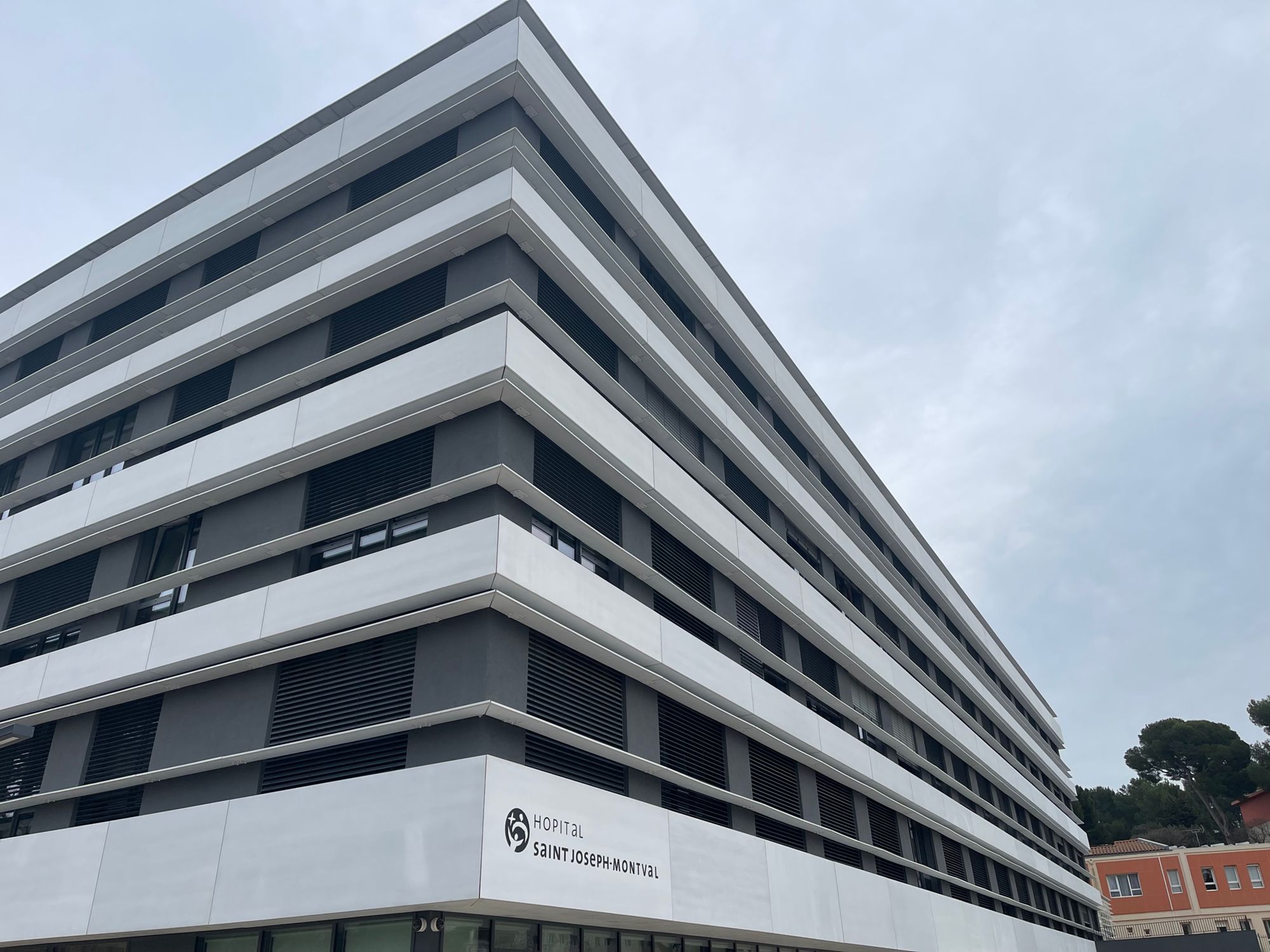 L'Hôpital Saint Joseph-Montval