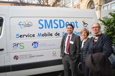 Inauguration du cabinet dentaire mobile en présence de la Fondation Hôpital Saint Joseph