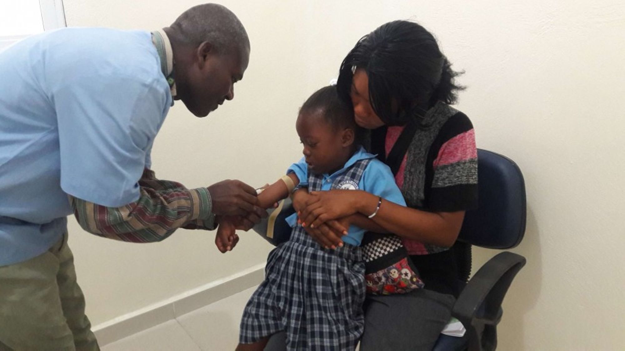 Deux nouvelles Gazettes : Entretien avec Lorraine & Vianney, et ouverture du nouveau laboratoire d'analyses médicales